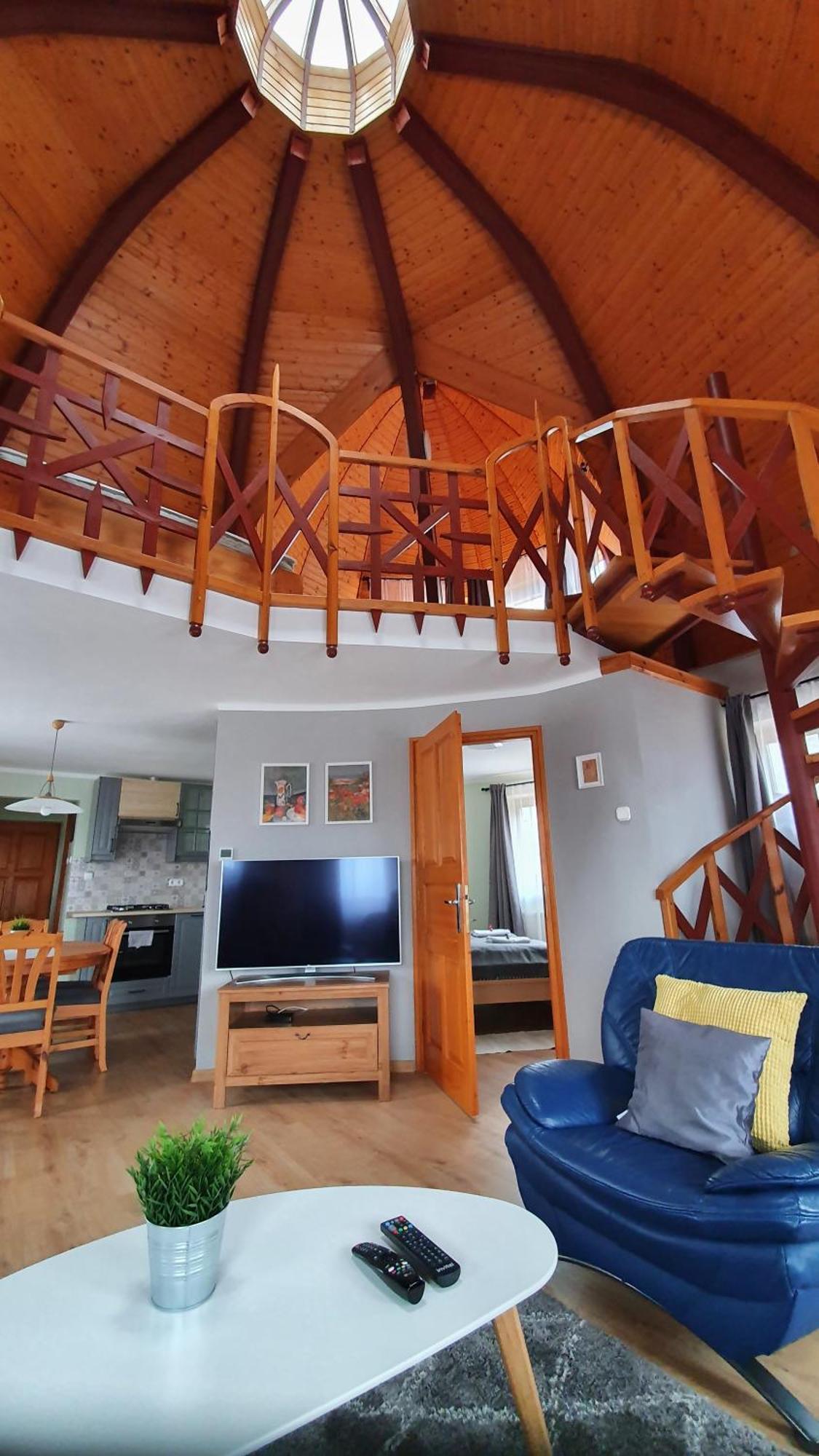 Pannonia Apartman Esztergom Kamer foto