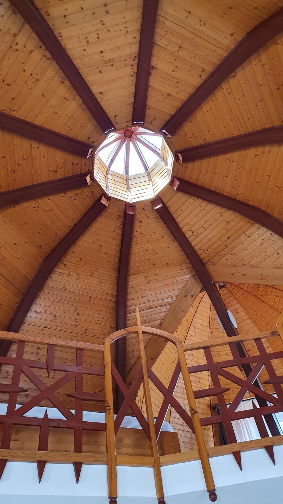Pannonia Apartman Esztergom Kamer foto