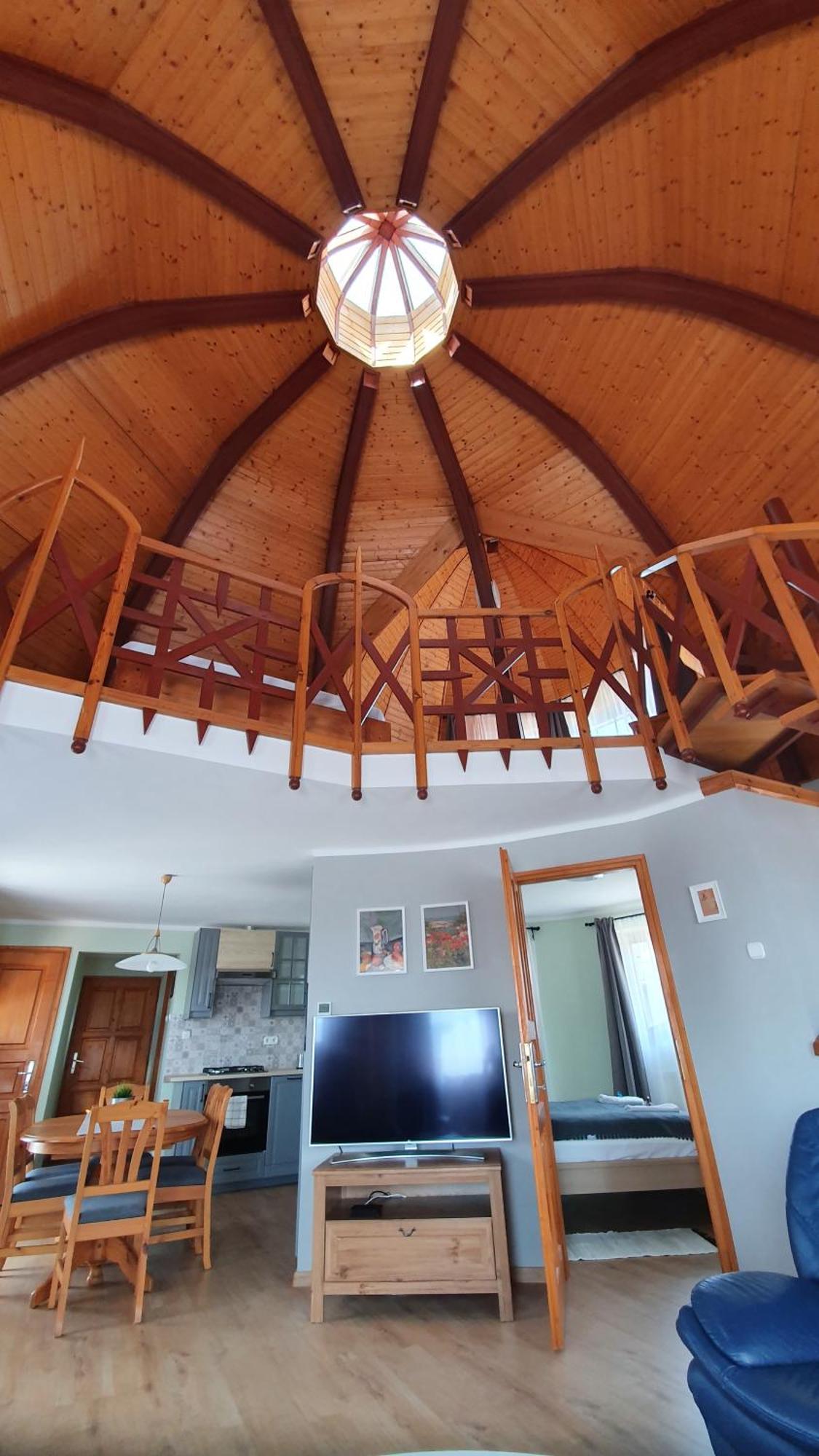 Pannonia Apartman Esztergom Kamer foto