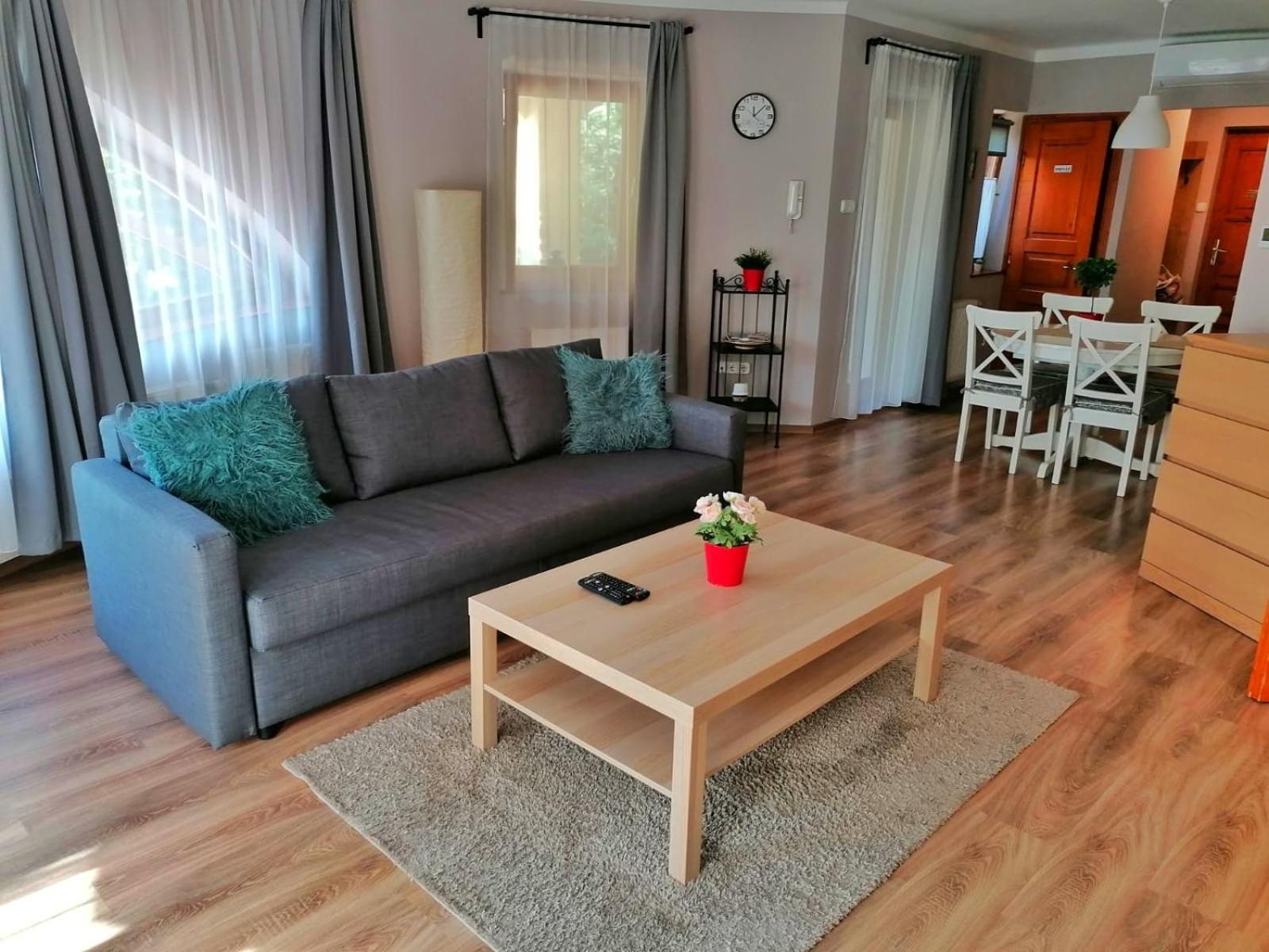 Pannonia Apartman Esztergom Buitenkant foto